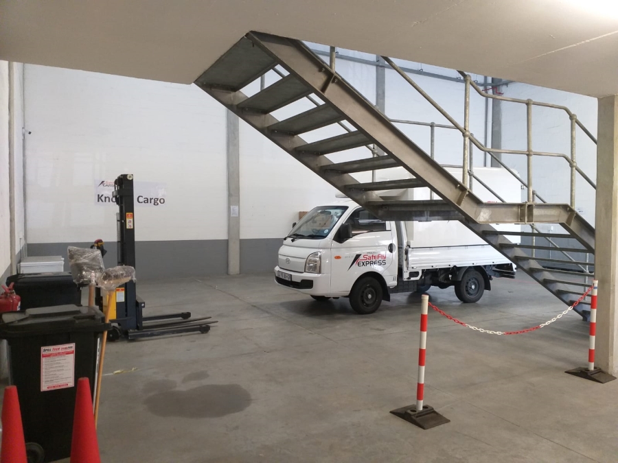 To Let Commercial Property for Rent in Airport Industria Western Cape